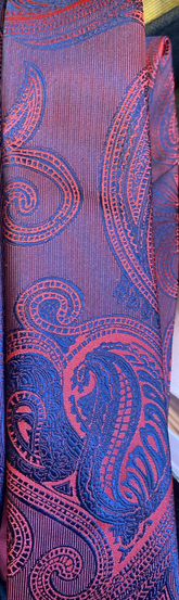 Bordeaux blue tie with pocket square in eastern pattern
